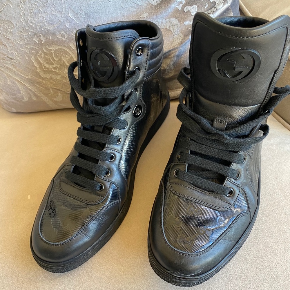 M Gucci Shoes